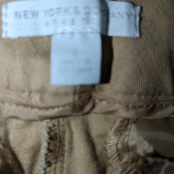 New York and company stretch pants with a straight pant leg size 6 - Picture 3 of 3